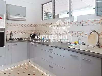 Maison, 218 m²
