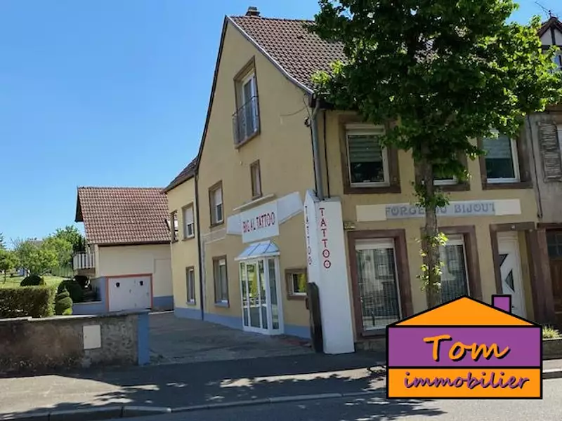 Immeuble, 100 m²