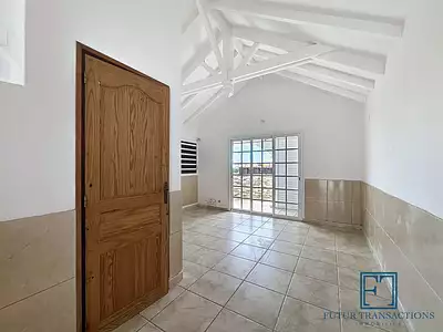 Maison, 232,86 m²