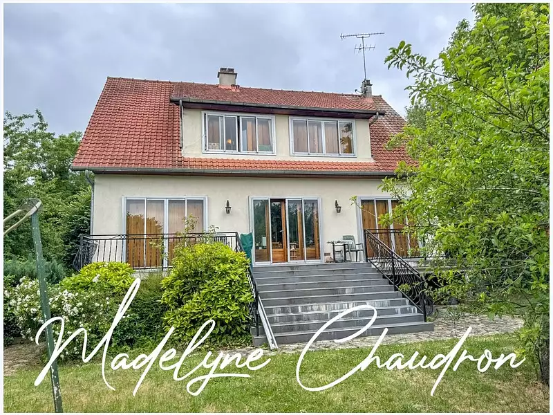 Maison, 200 m²