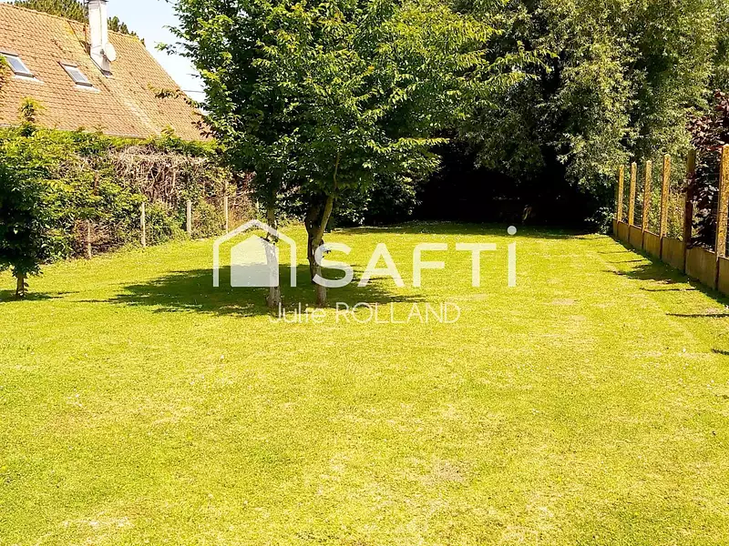 Terrain, 464 m²