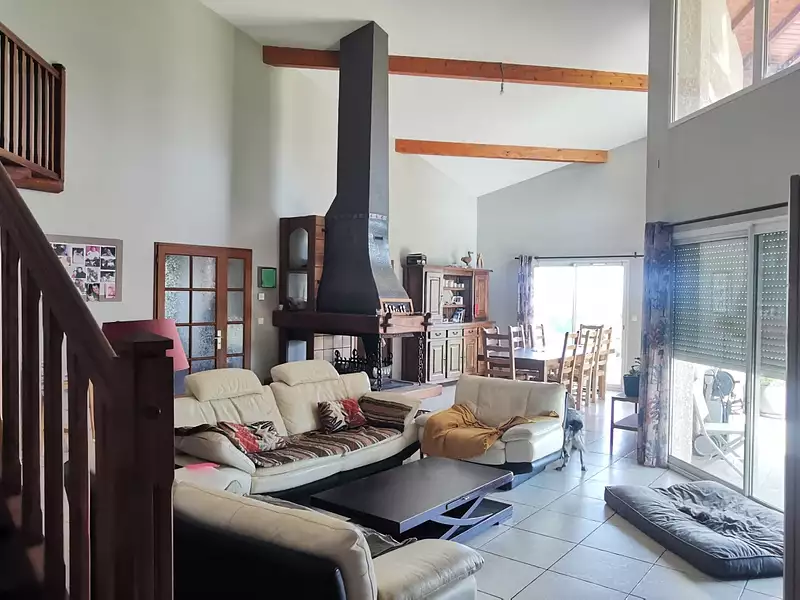 Maison, 165 m²