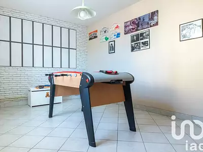 Maison, 180 m²
