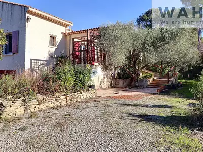 Maison, 157 m²