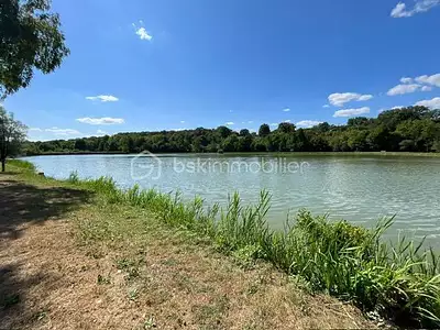 Terrain, 3 599 m²