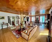 Maison, 281 m²