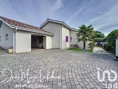 Maison, 99 m²