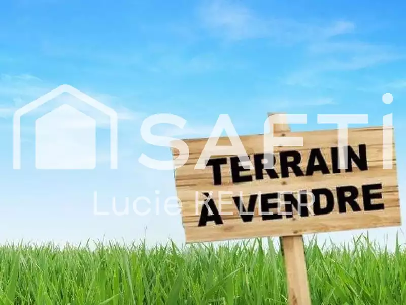 Terrain, 3 890 m²
