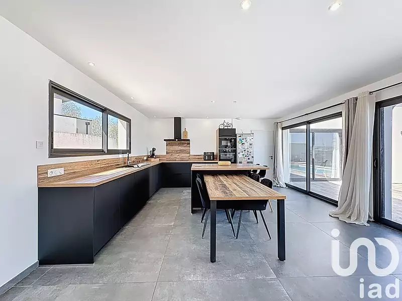 Maison, 160 m²