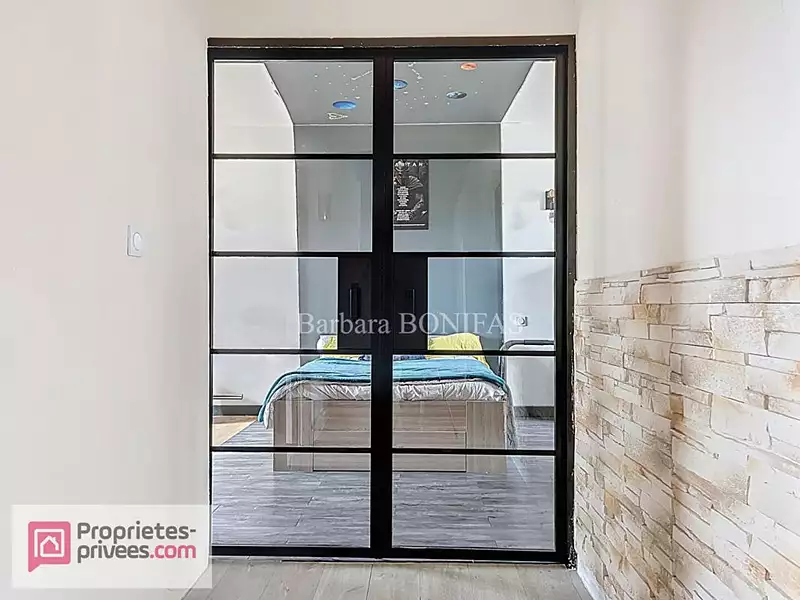Maison, 384 m²