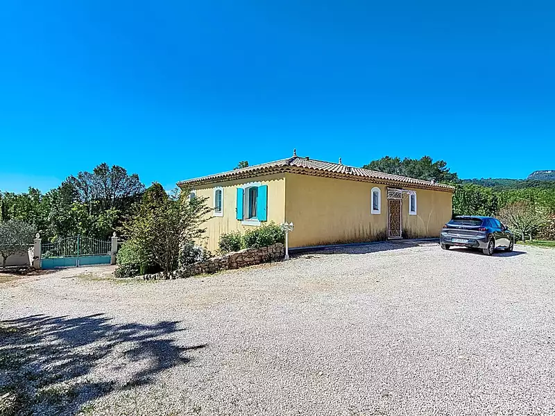 Maison, 137 m²