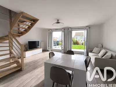 Maison, 77 m²