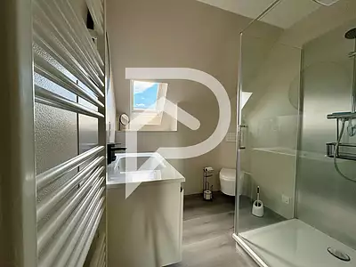 Maison, 256 m²