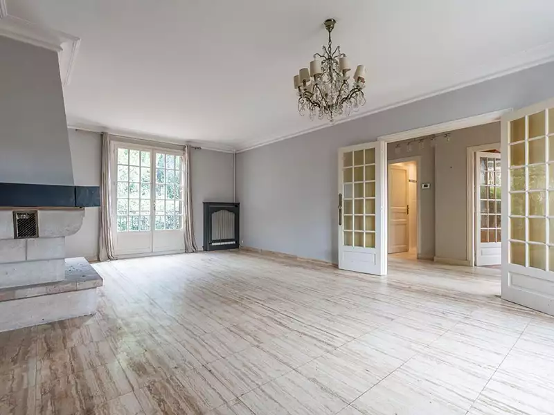 Maison, 180 m²