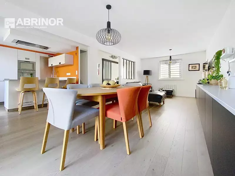 Maison, 89 m²