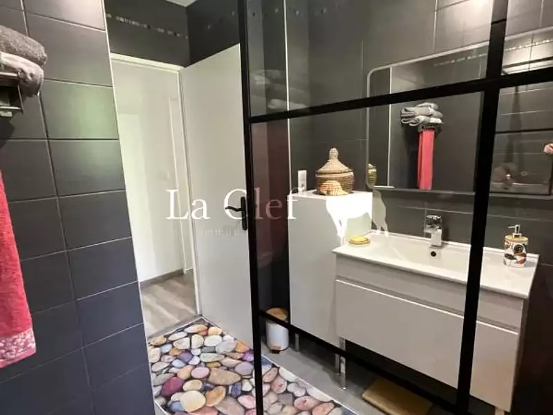 Maison, 83 m²