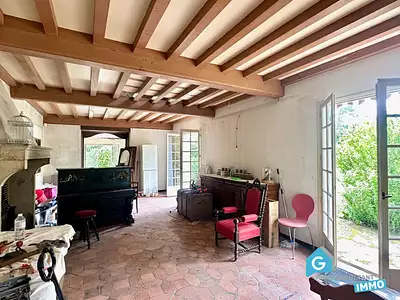 Maison, 330 m²
