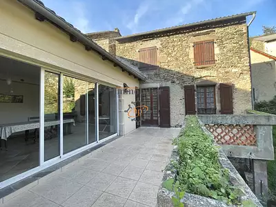 Maison, 147 m²