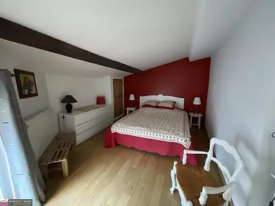 Maison, 216 m²