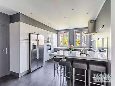 Appartement, 252,84 m²