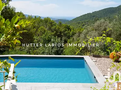 Maison, 231 m²