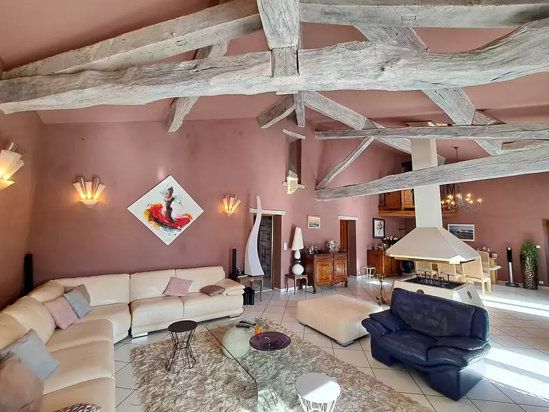 Maison, 250 m²