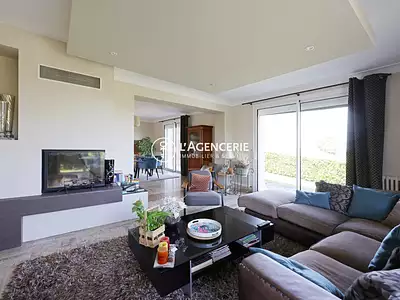 Maison, 193 m²