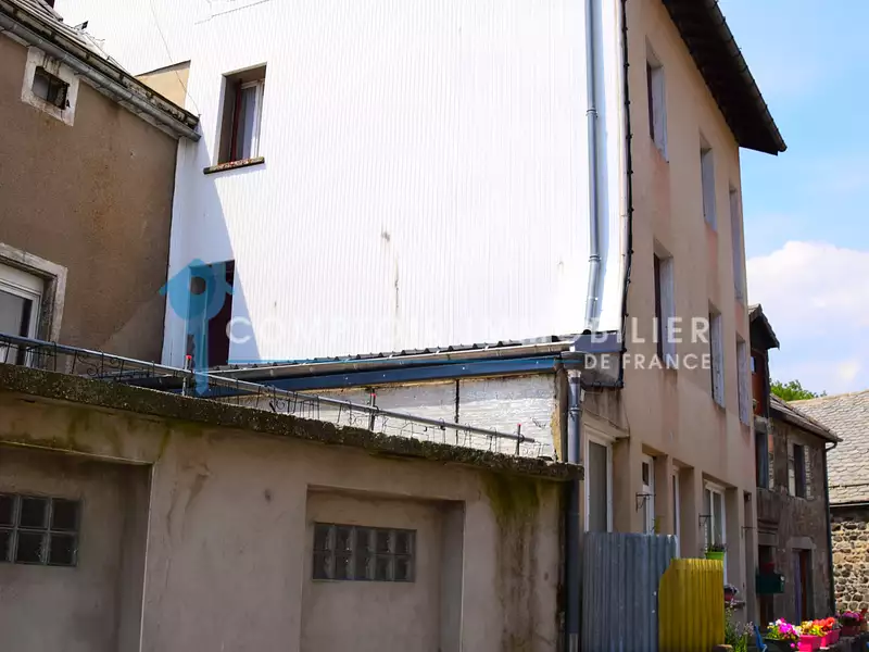 Maison, 280 m²
