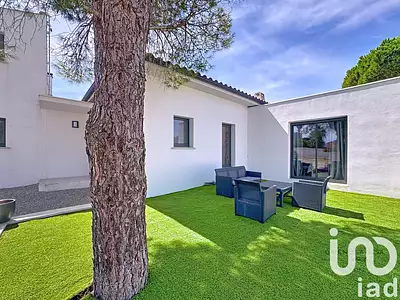 Maison, 260 m²
