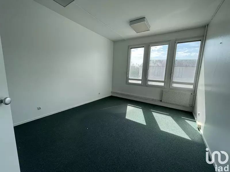 Divers, 200 m²