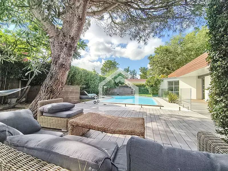Maison, 174 m²