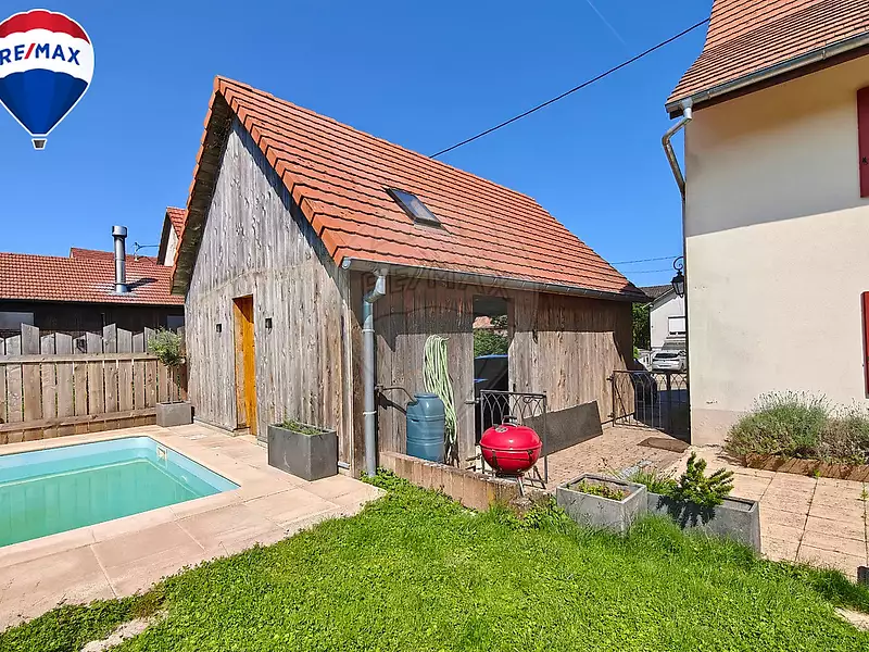 Maison, 243 m²