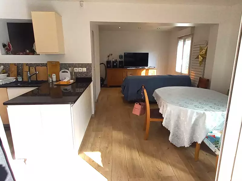 Maison, 93 m²