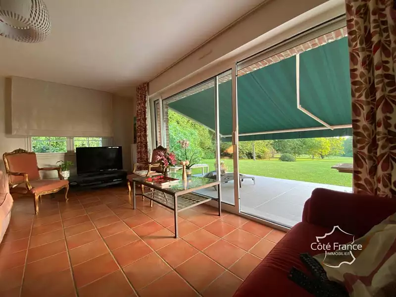 Maison, 180 m²