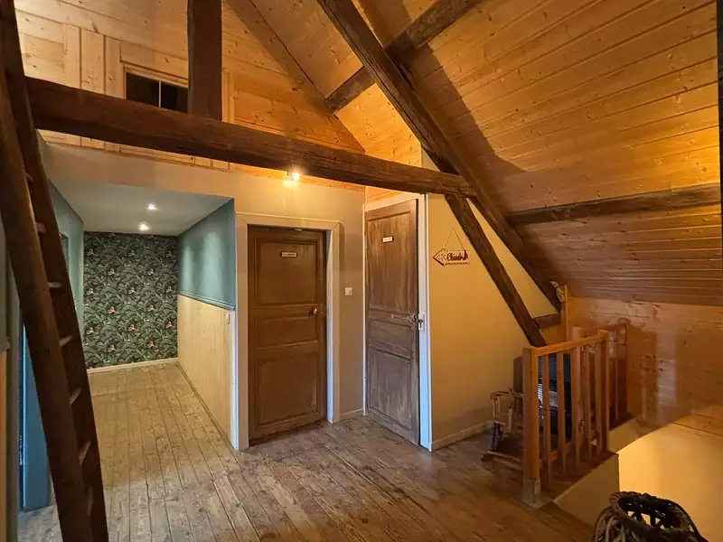 Maison, 253 m²