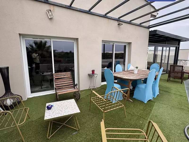Immeuble, 371 m²