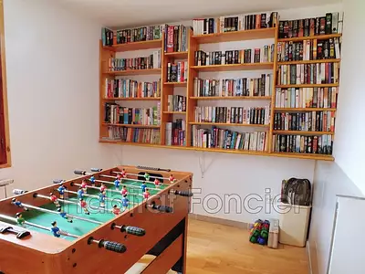 Maison, 560 m²