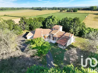Maison, 220 m²