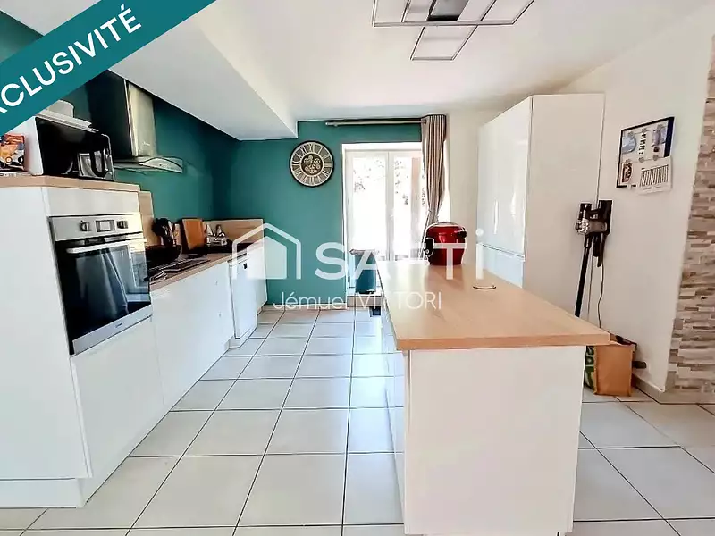 Maison, 160 m²