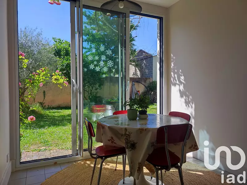 Maison, 185 m²