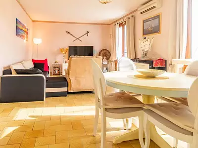 Maison, 114 m²