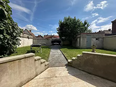 Maison, 254 m²