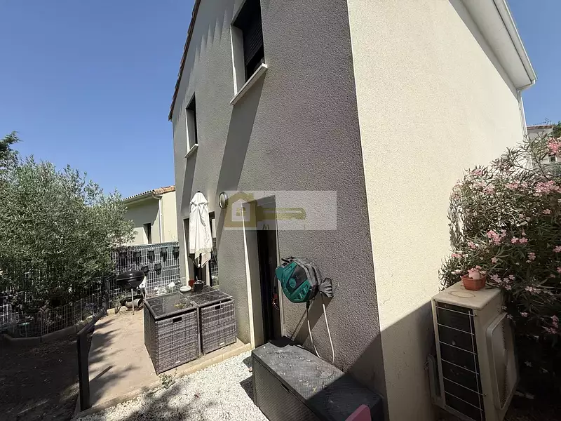 Maison, 93 m²