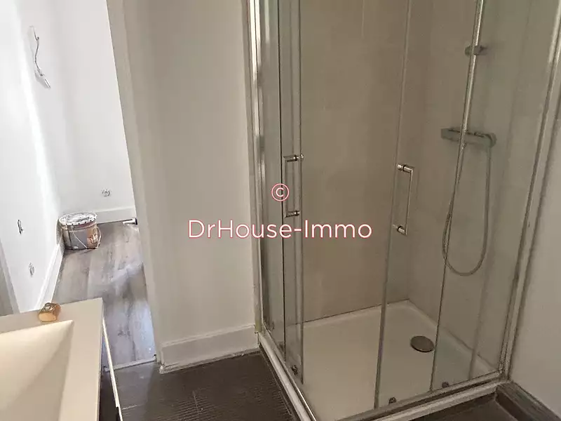 Immeuble, 300 m²