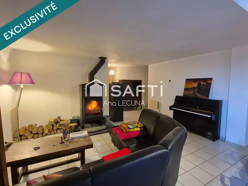 Maison, 200 m²