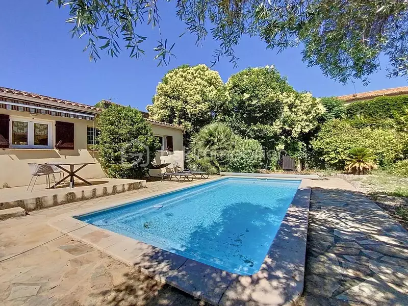 Maison, 93 m²