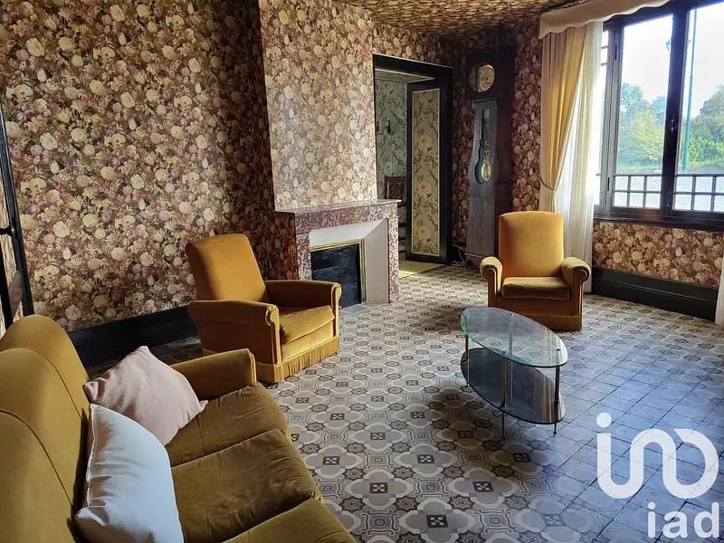 Maison, 277 m²