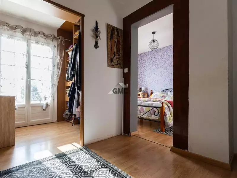 Maison, 222 m²