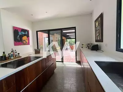 Maison, 395 m²