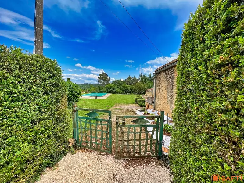 Maison, 230 m²